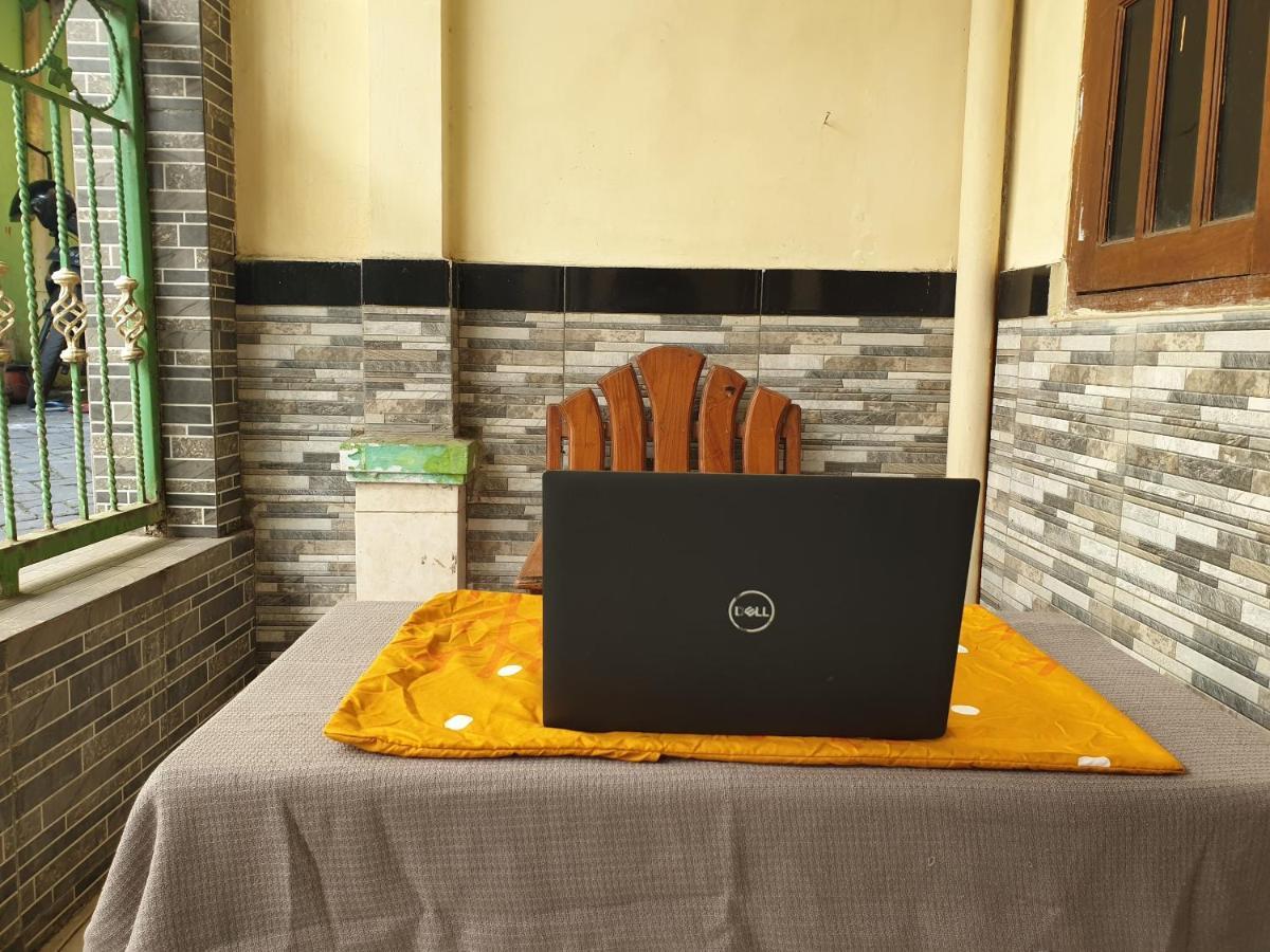 Hotel Oyo Life 92620 Syfa Kost Malang