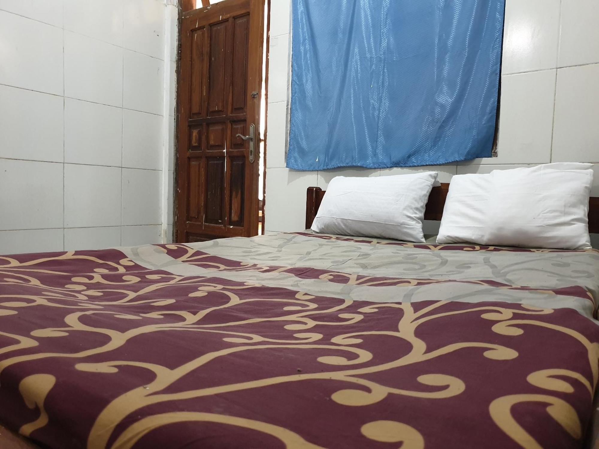 Hotel Oyo Life 92620 Syfa Kost